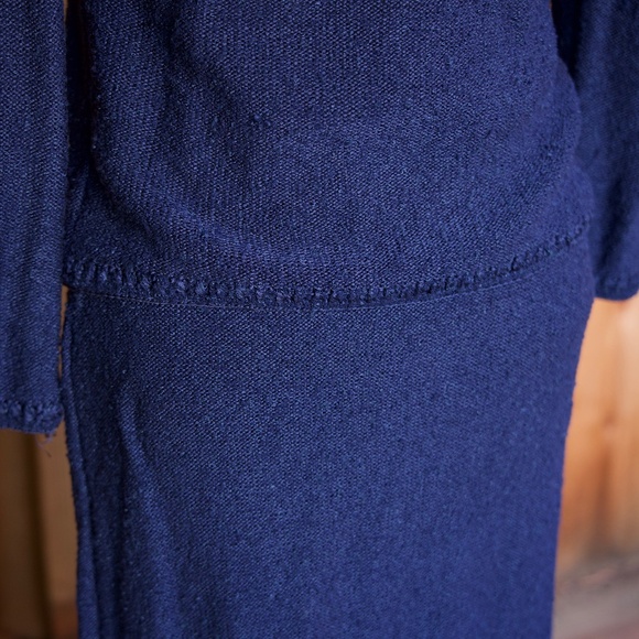 Vintage St. John For Saks Fifth Ave Blue Knitted Skirt & Sweater Set Woman's S - Picture 16 of 17
